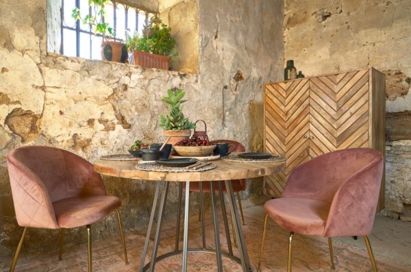 TIVOLI mesa negra 04