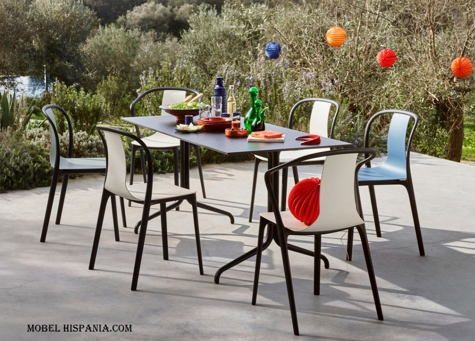 LAT206 silla blanca negra 04