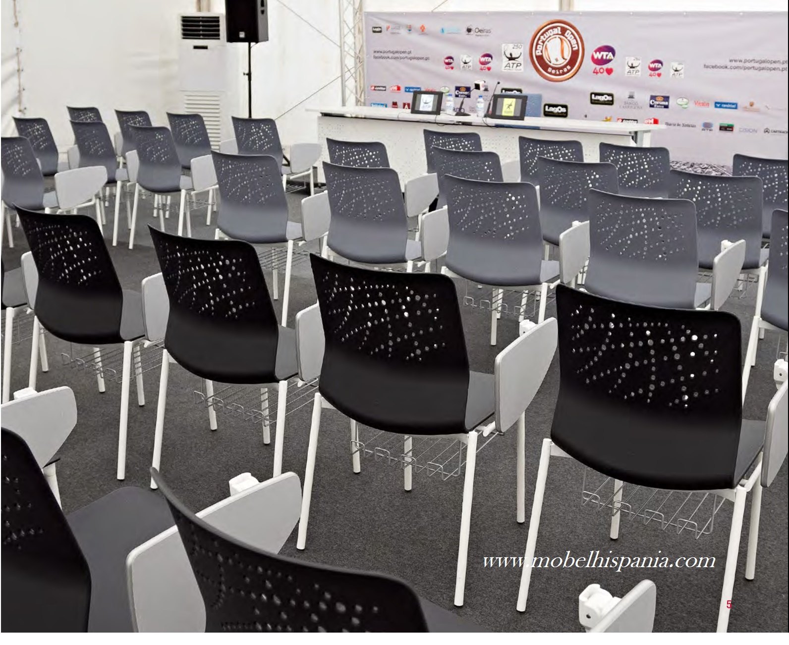 urban silla pala escritura mobel hispania 03 1