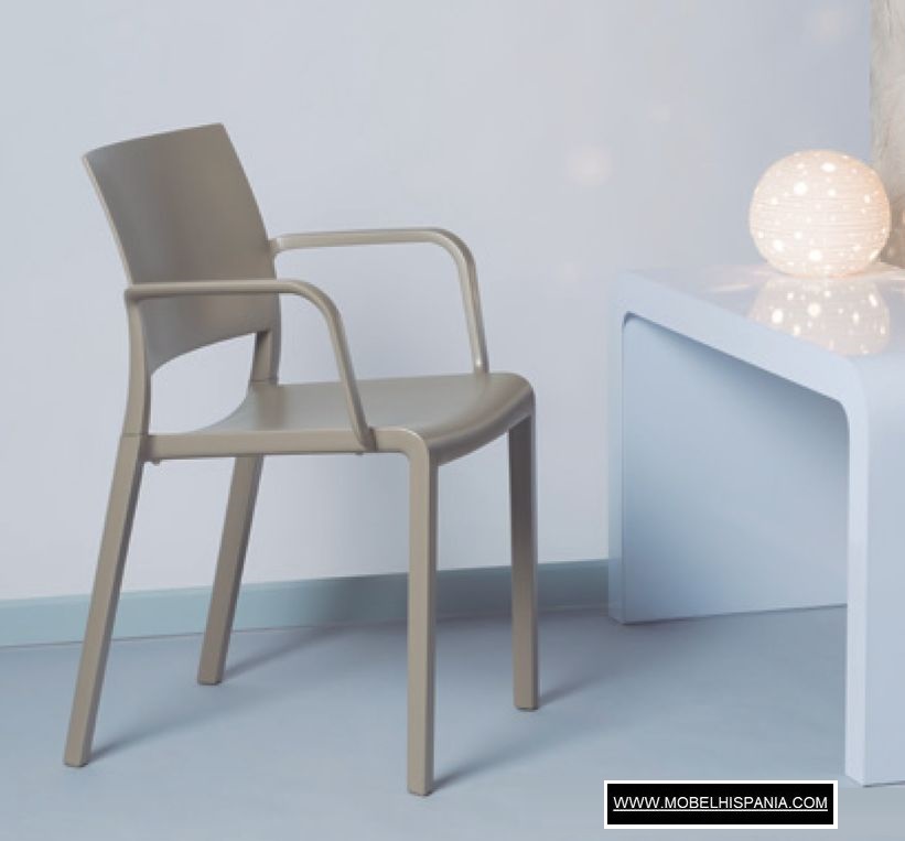 NEW-Fiona-chocolate-w_08-3 NEW Fiona chocolate w 08 3