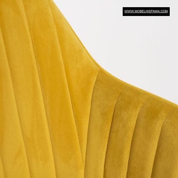 Reby Golden amarillo w 06