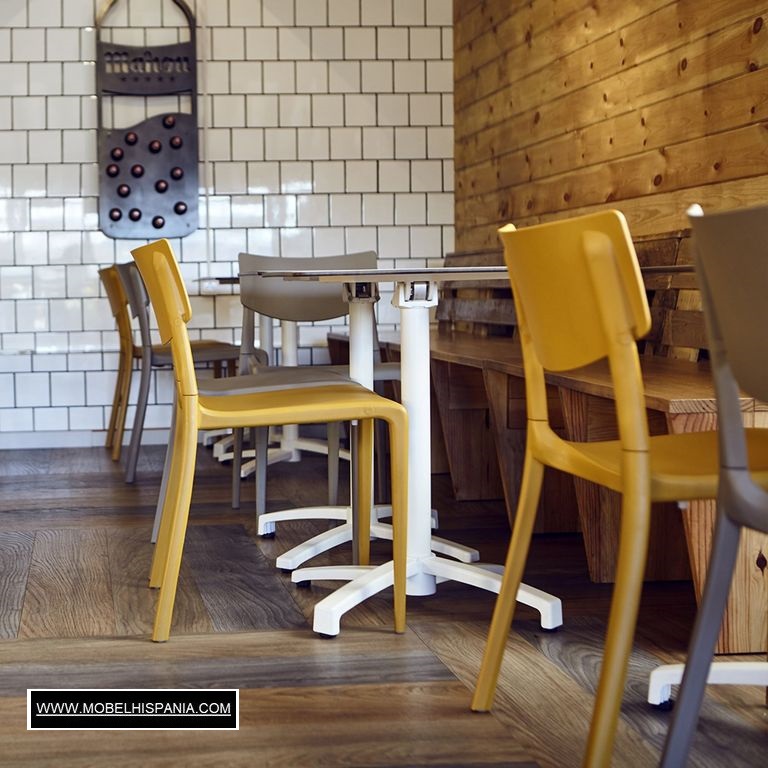 TOWN CHAIR mostaza w 08 19