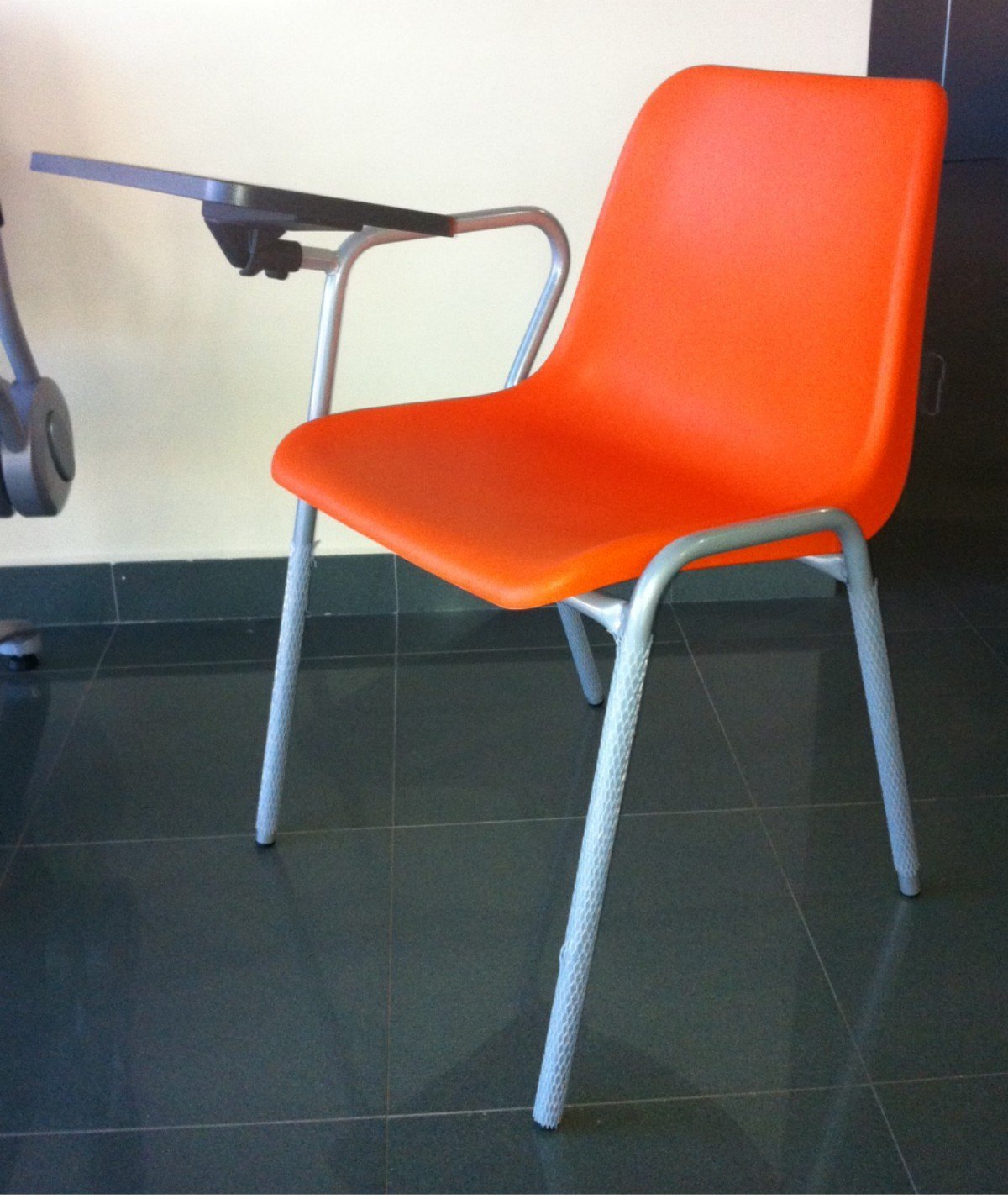 carcasa_naranja-1600x1200_02 carcasa naranja