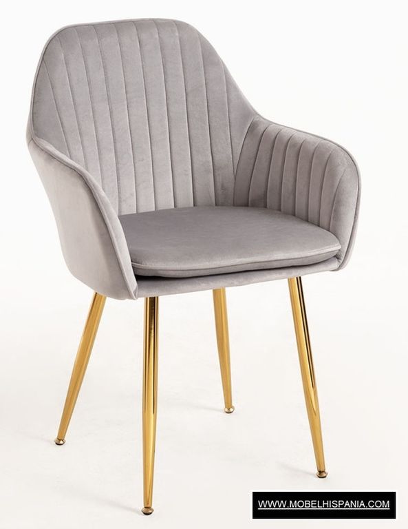 Reby Golden rosa w 04