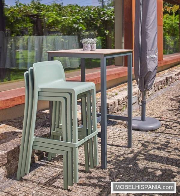 ATICO taburete apilable 3