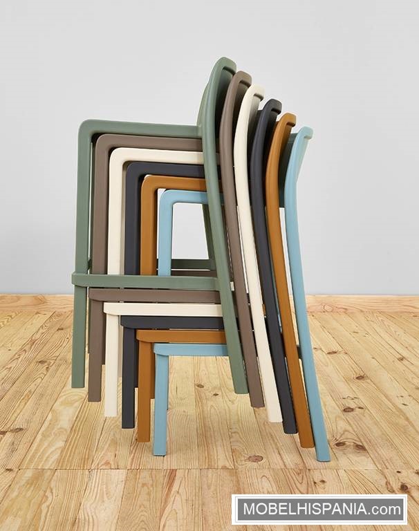 ATICO taburete apilable 1 1