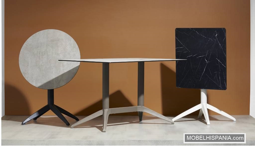 QUATRO-FOLD QUATRO FOLD