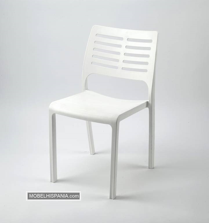 9013 silla blanca