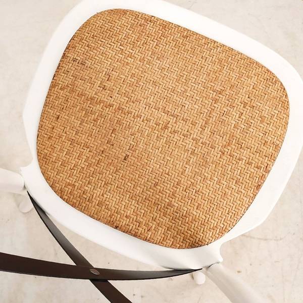 CRUZ blanca vintage rattan 3