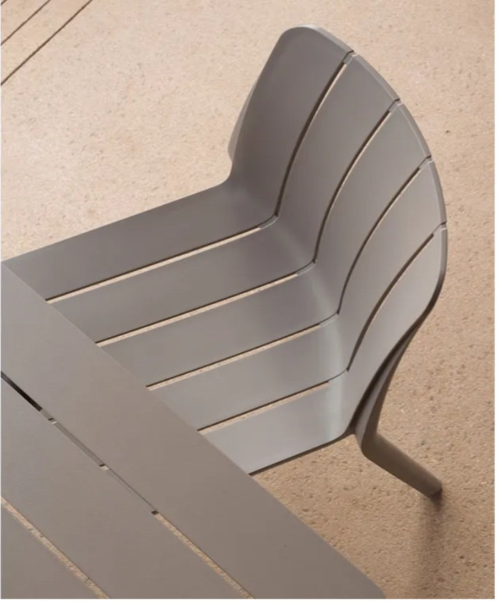 TIBENIA silla exterior tortola 1