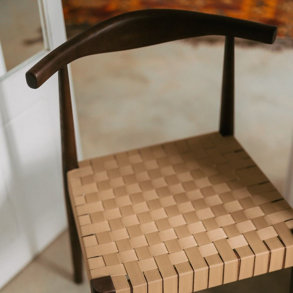 BURAK silla madera cinta tostado 1