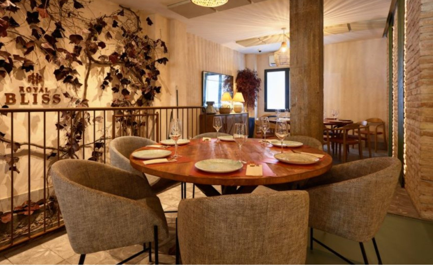 PETUNIA silla tapizada marron 1